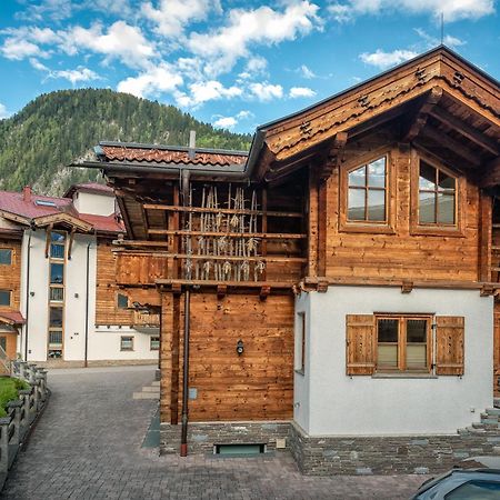 Alpenliving Lejlighed Mayrhofen Eksteriør billede